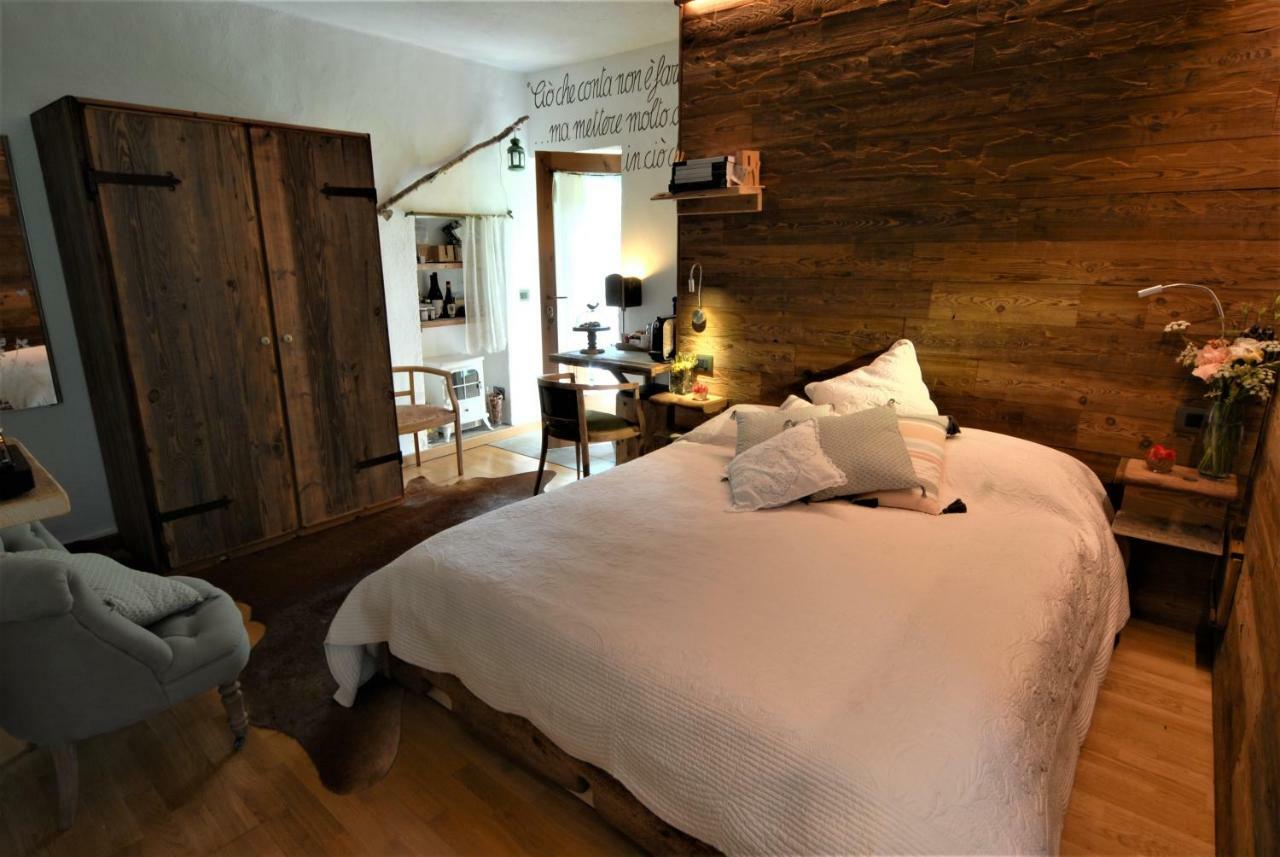 Grange Epiney Bed E Breakfast Bed & Breakfast La Salle Eksteriør bilde